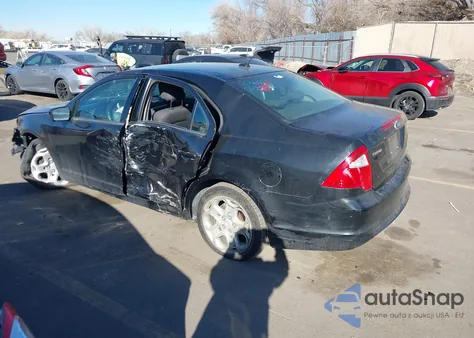 2010 Ford Fusion Se z USA, uszkodzony, nr VIN 3FAHP0HA6AR320782